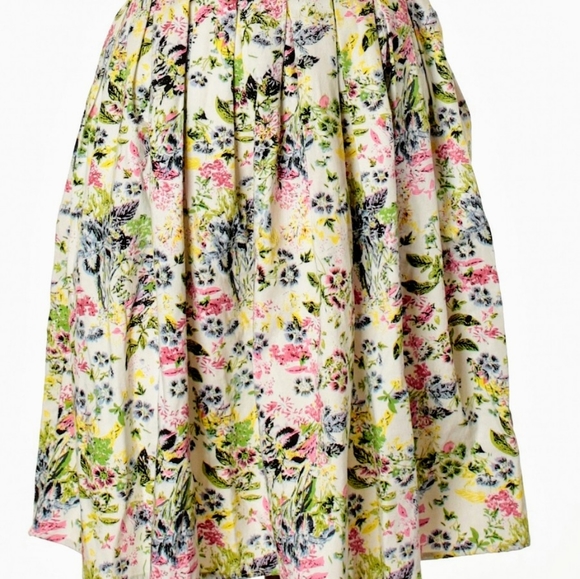 Spring Skirt! - Picture 3 of 3